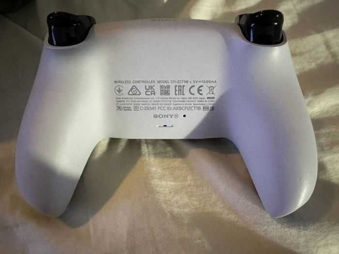 Sony PlayStation 5 Pro 2To - photo numéro 5