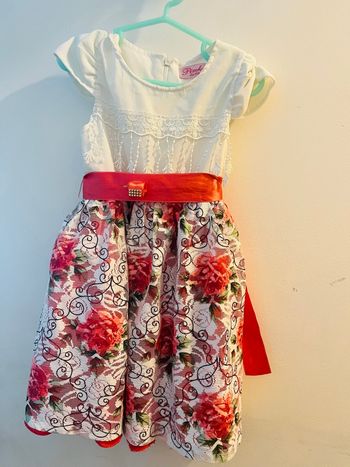 Robe dentelle fille