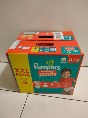 Pampers Couches taille 8
