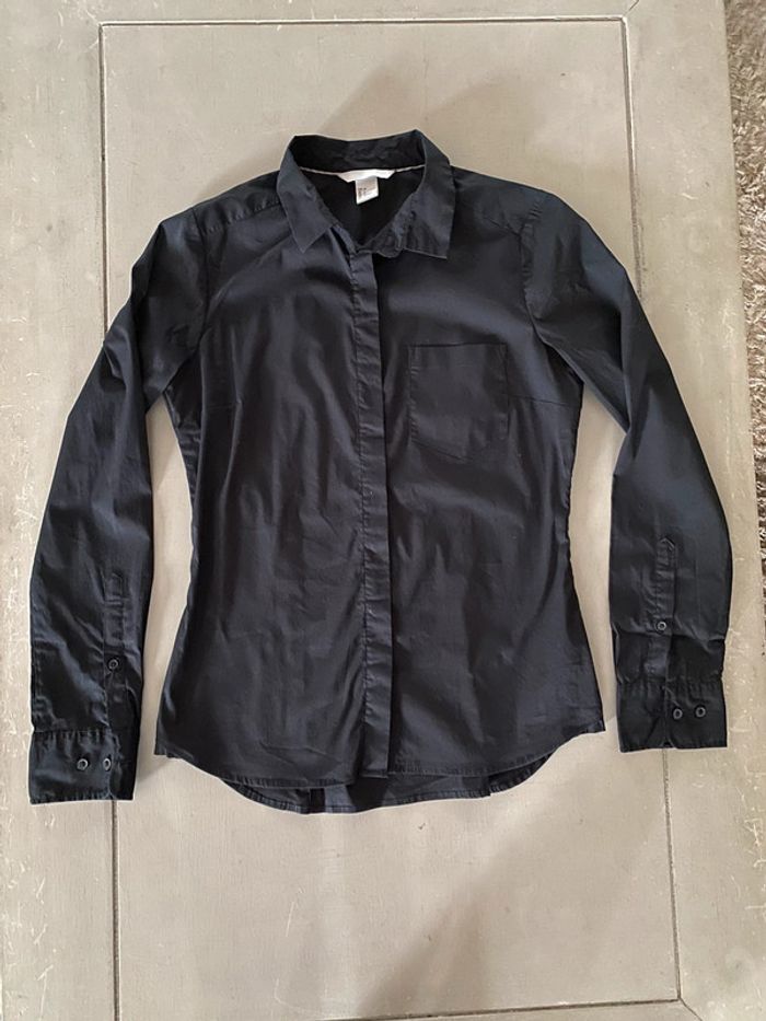 Chemise H&M taille 36 noire stretch cintré manches longues - photo numéro 6