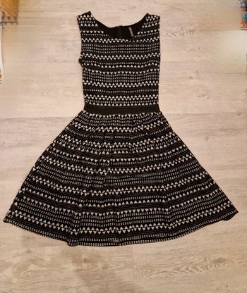 Robe nafnaf XS tissu épais