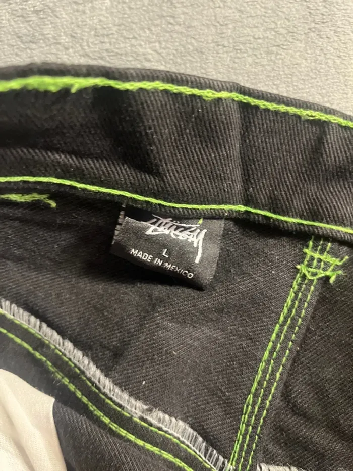 Short/Jort Stussy Black Embroidered Green Lime Big Logo Back – Taille L - photo numéro 8