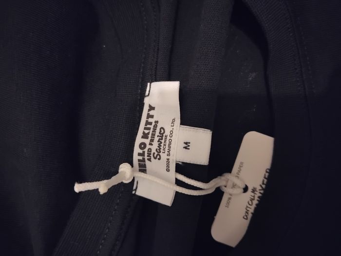 Tee-shirt  Hello kitty - photo numéro 6