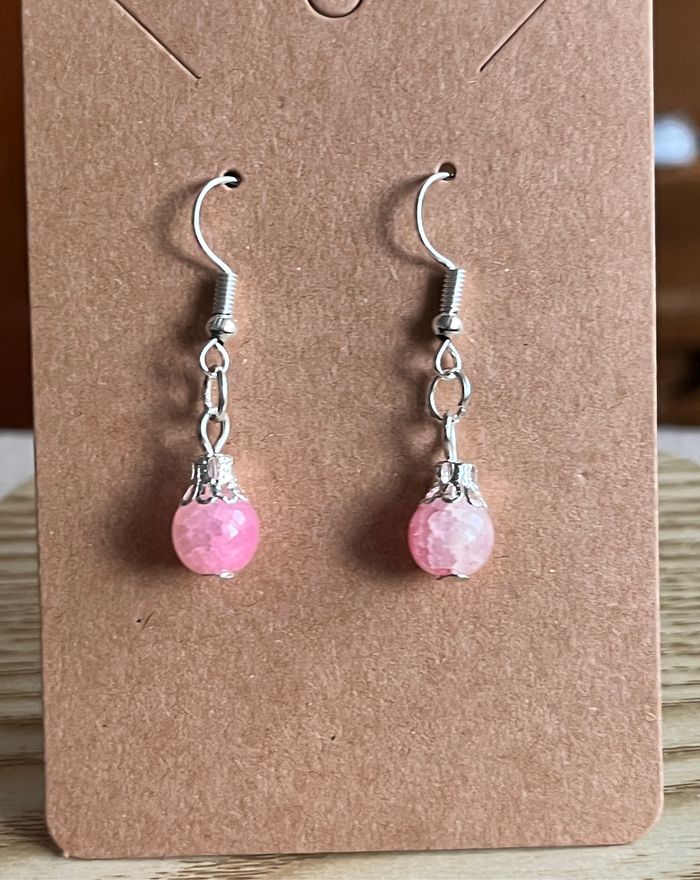 Boucles d’oreilles perles rose