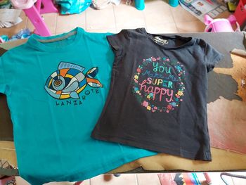 Lot de 2 T-shirts manches courtes 4A