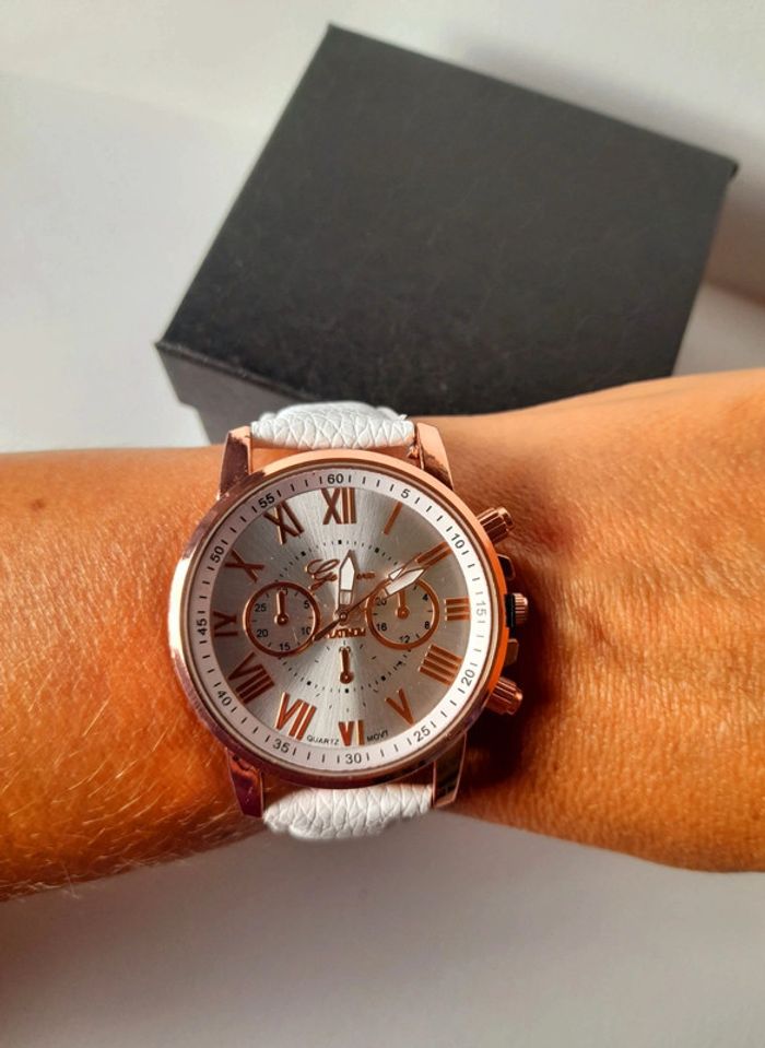 Montre à quartz - photo numéro 5