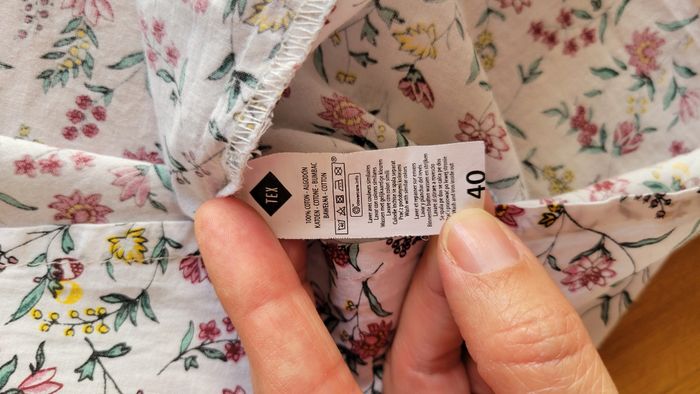 Chemise en coton légère et agréable motif fleuri taille 40 - photo numéro 8