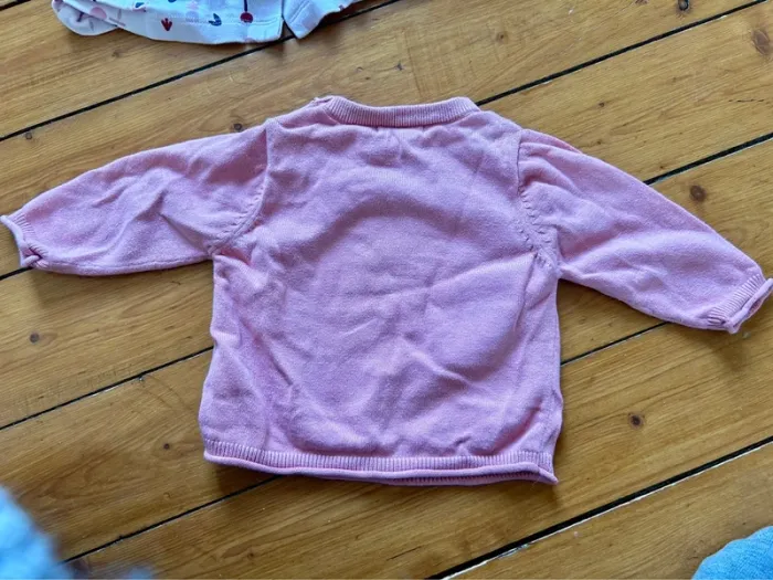 Pull rose étoile 9 mois - photo numéro 3