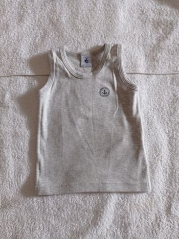Petit pull Marcel couleur gris marque Petit bateau taille 2 ans voir photos