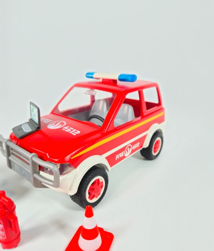 Playmobil Voiture de Pompier Rouge - photo numéro 3