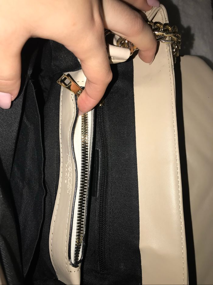 Sac beige Yves Saint Laurent - photo numéro 5