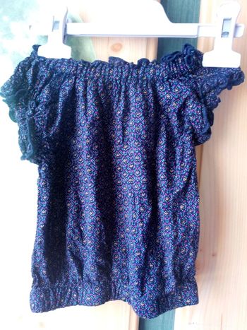 Blouse / t-shirt fleurs