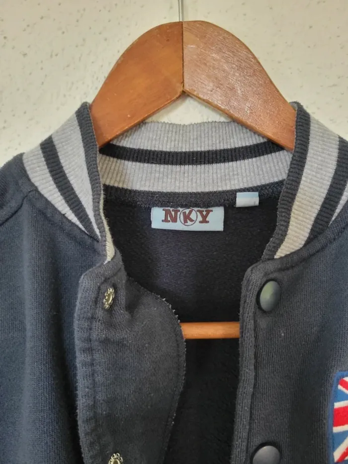 Gilet pression garçon 👦 8 ans - photo numéro 2