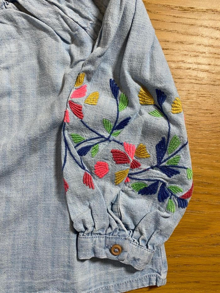 Mango Blouse jean fleurie Taille 2/3 ans - photo numéro 4
