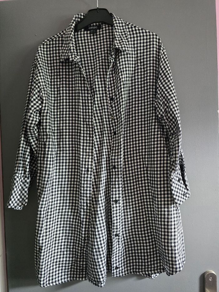 Chemise à carreaux