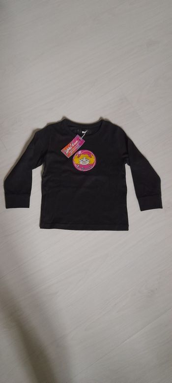 Tee-shir manches longues T 4 ans