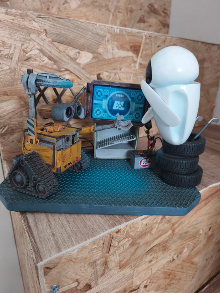 Figurine WALL-E et EVE de Disney Store