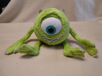 Peluche Monstres et Compagnie 