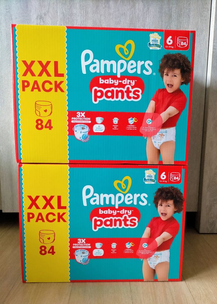 Lot couches Pampers baby dry pants taille 6
