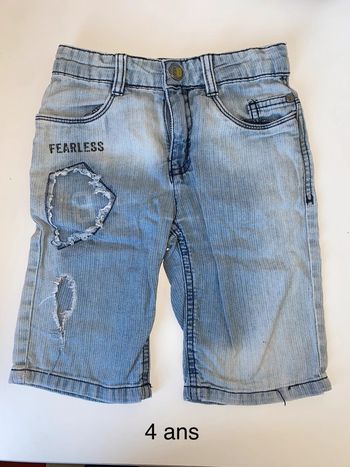 Pantacourt jean 4 ans