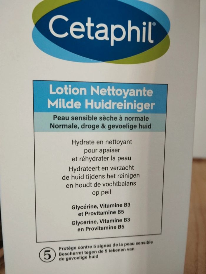 Lotion nettoyante - photo numéro 2