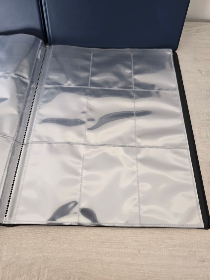 Lot de 4 portfolios Ultra Pro A4 180 Bleu - photo numéro 2