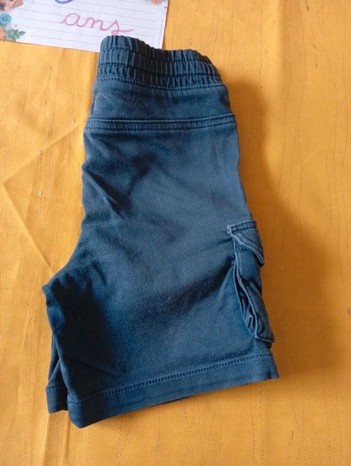 Lot Printemps été 3 shorts bleu 6 ans pour garçon - photo numéro 16