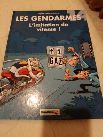 Les gendarmes 14