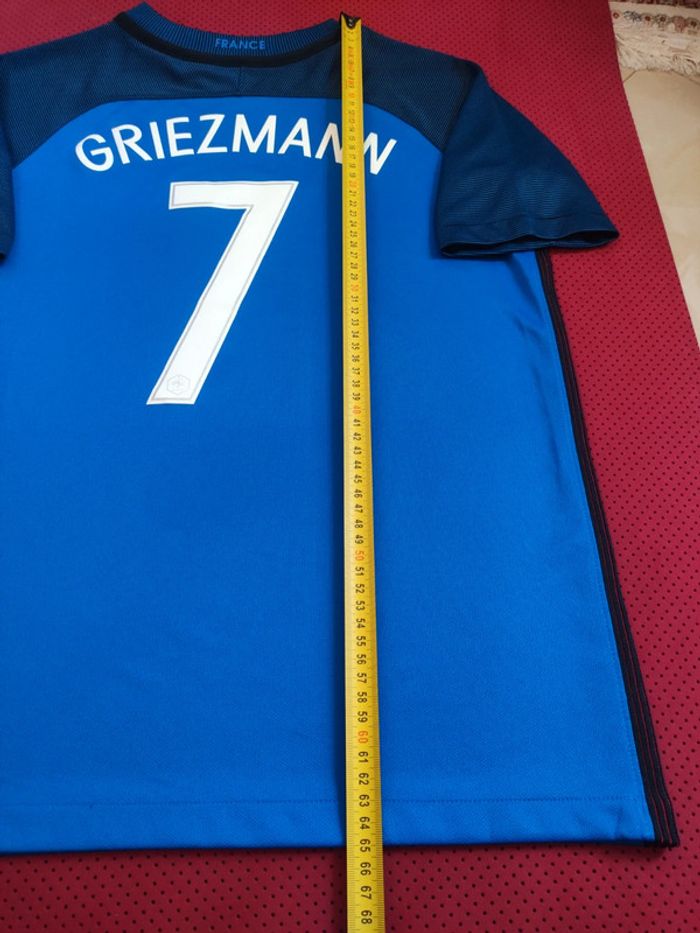 Maillot de foot Griezmann France, Nike Authentique Officiel taille enfant 13/15 ans, proche du Neuf - photo numéro 18