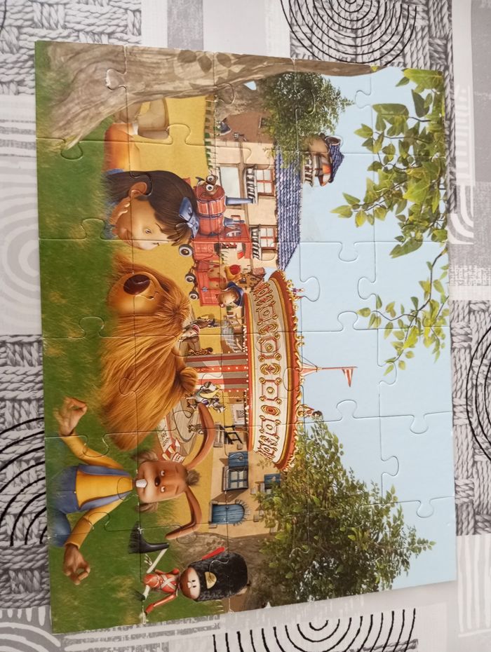 Puzzle le Manège enchanté - photo numéro 2