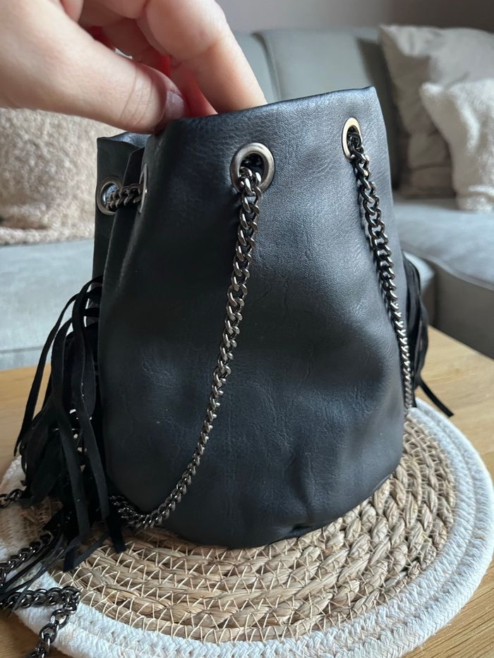 Sac bourse noir à motif zébré et franges – Chaîne porté épaule - photo numéro 3