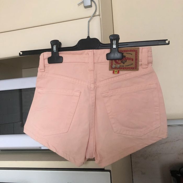 Short en jean rose - photo numéro 2