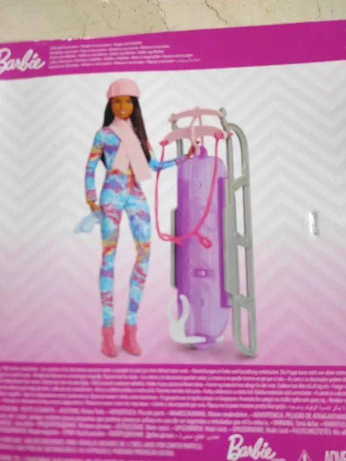 Barbie you Can be anything avec luge sport d hiver neuve - photo numéro 5