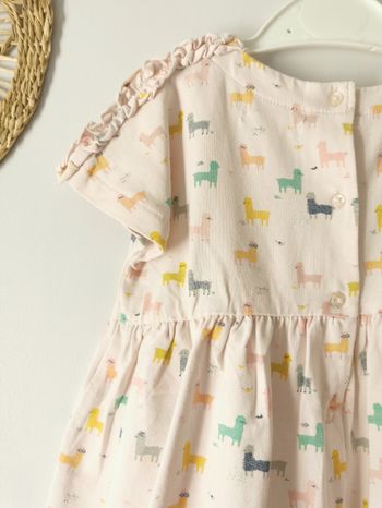 Robe rose pâle motifs lamas Vertbaudet 2 Ans