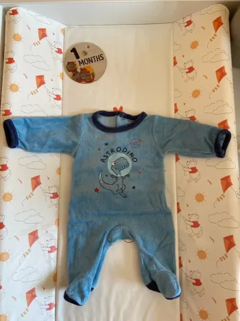 Pyjama taille 1 mois