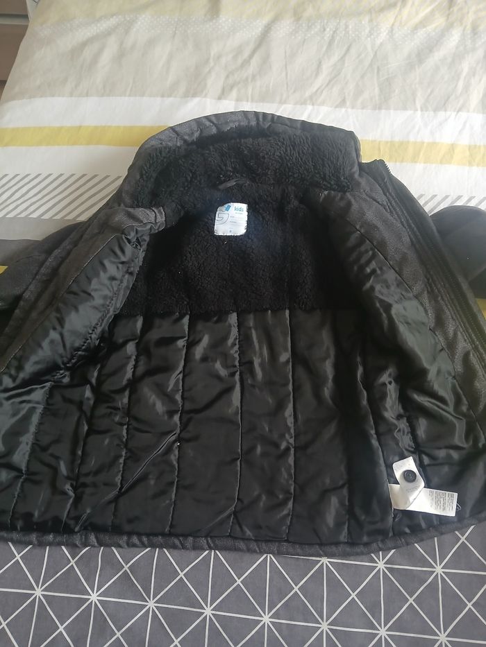 Manteau 8ans - photo numéro 3
