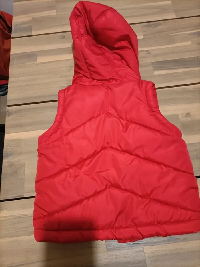 Doudoune sans manches rouge - photo numéro 5