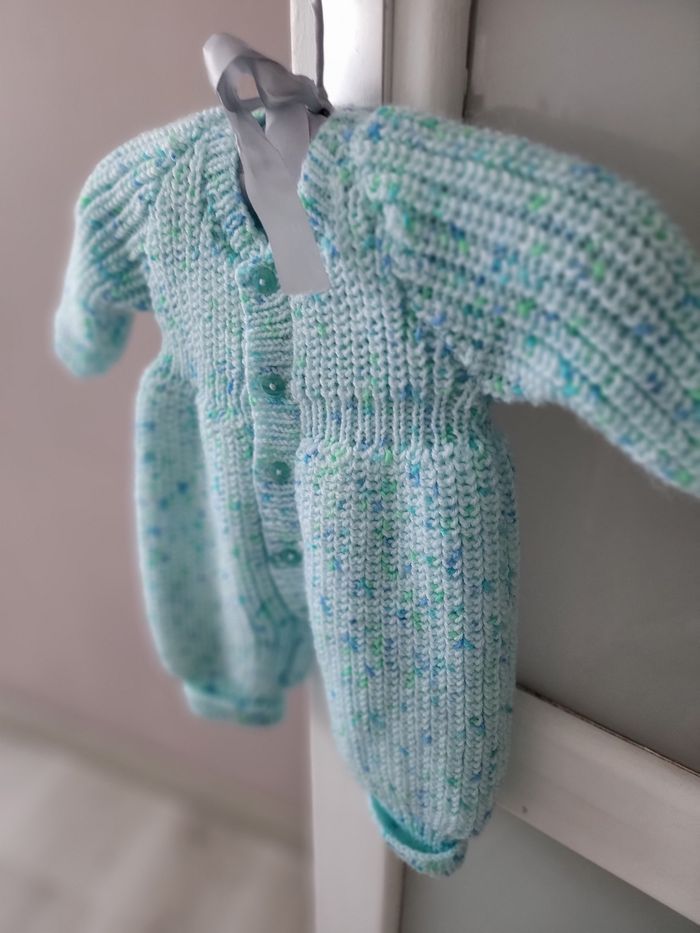 Combinaison laine fait main - photo numéro 3