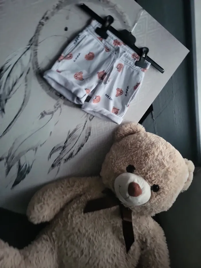 Short 4ans
