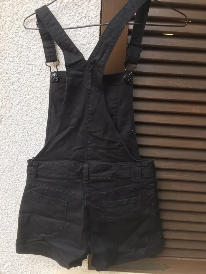 Salopette short noire - photo numéro 2