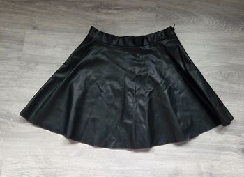 🌸 Belle jupe simili cuir 10 ans 🌸