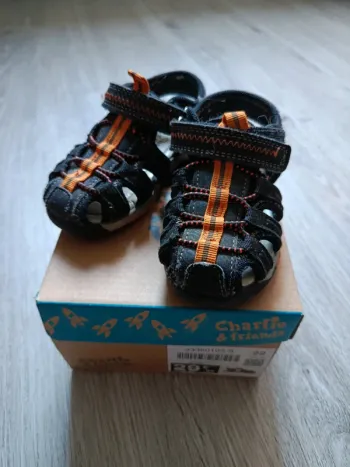 Sandale taille 22 charlie &friends