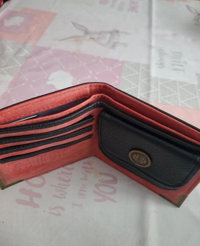 Porte monnaie one piece neuf - photo numéro 4