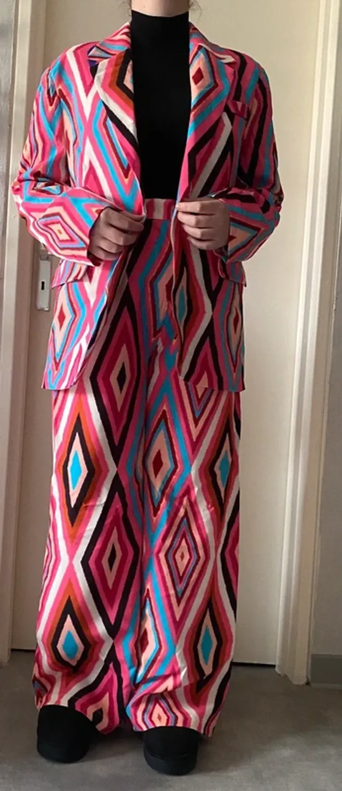 Ensemble tailleur - pantalon 38-40 - photo numéro 2