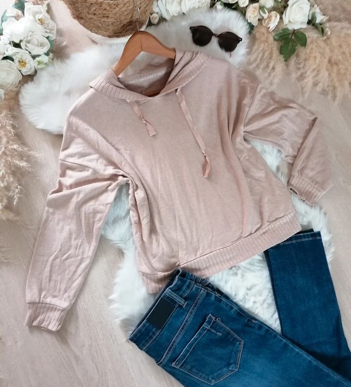 Sweat à capuche taille 38/40