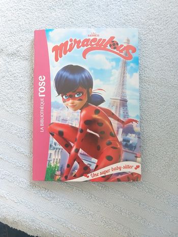 *Miraculous - Une super baby-sitter N°1