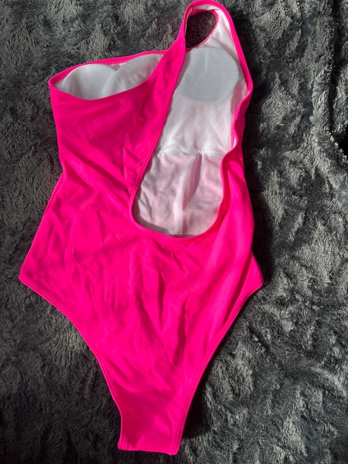 Maillot de bain pour femmes - photo numéro 3