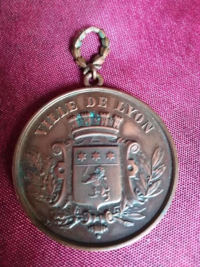 Médaille en bronze