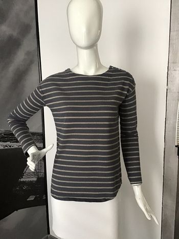 Tee shirt droit gris et pailleté or