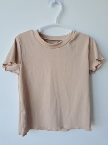 Tee shirt beige 6 ans 